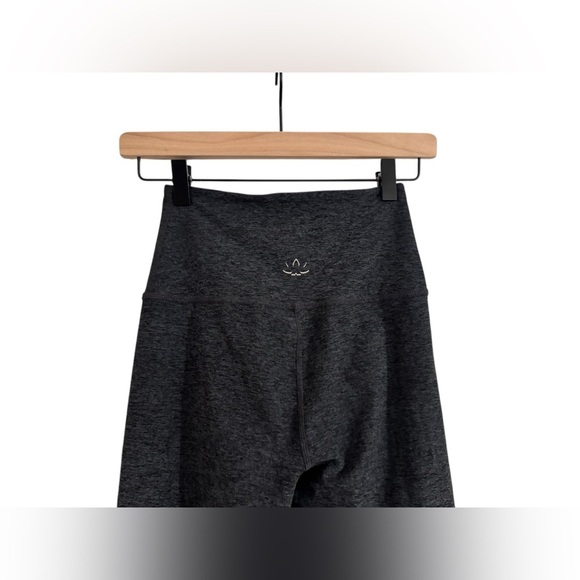 Beyond Yoga Spacedye Black Charcoal Vitalize Full Length Legging Size Small - Picture 4 of 9